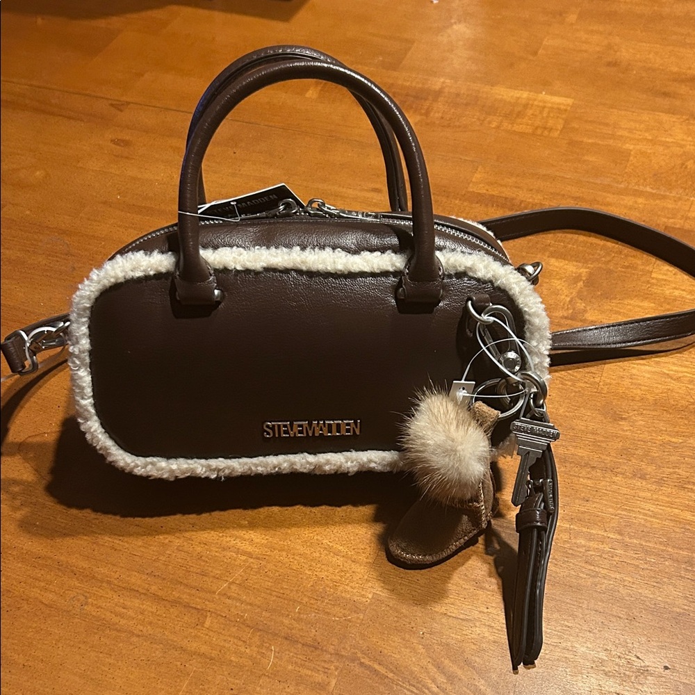 NWT Steve Madden Brown Faux Fur Trimmed Handbag/Crossbody